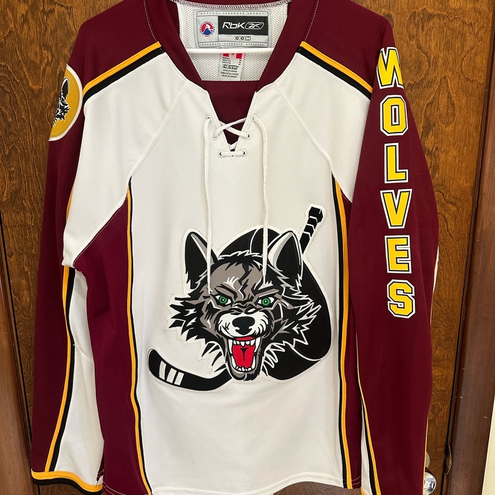 Chicago Wolves Reebok White Alternate Jersey (M)